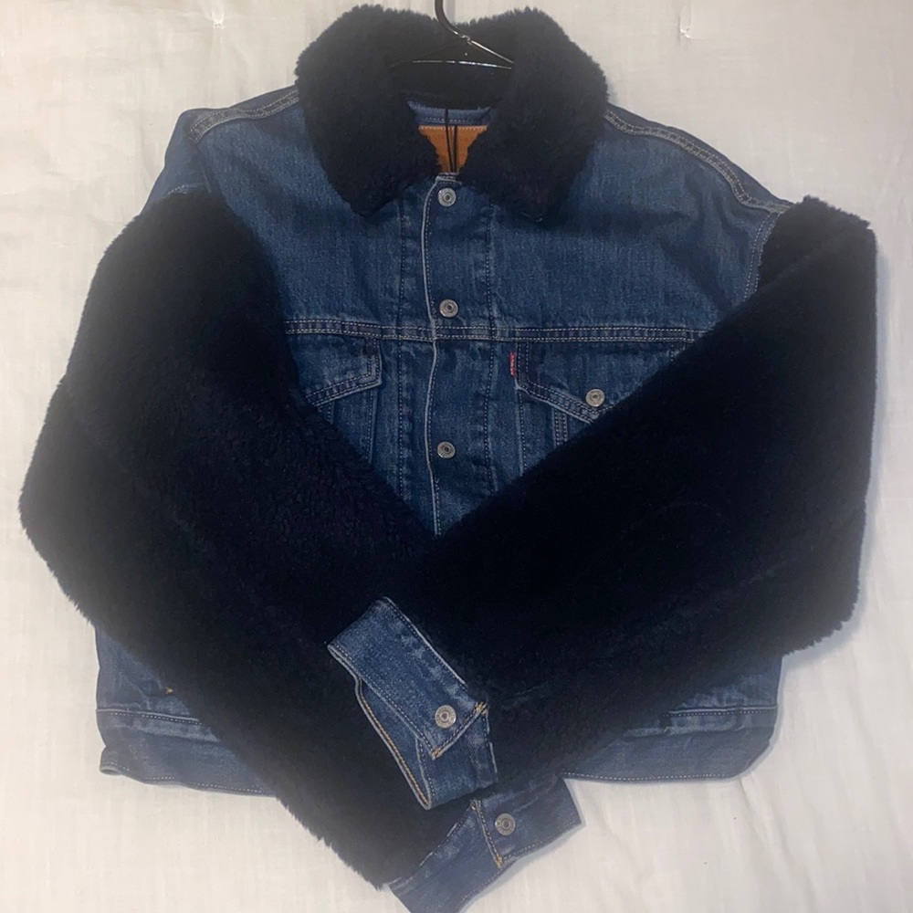 Levi’s cocoon jacket